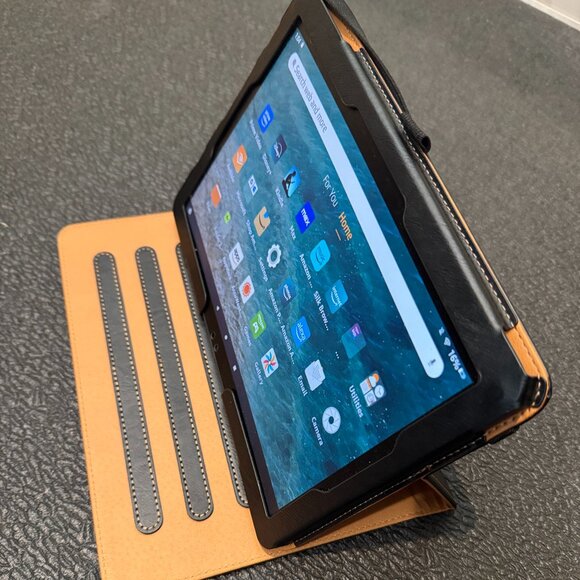 Amazon Fire 10 Plus HD Tablet 64GB (11th Generation) - Picture 2 of 6